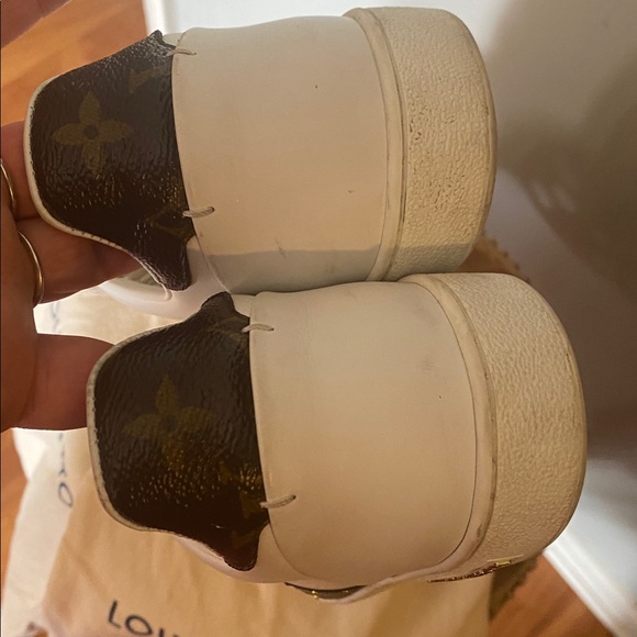 ❤️🔥💝👟🌹Louis Vuitton White and Brown Women's Sneakers size10.5(41) 😎 - Picture 8 of 17